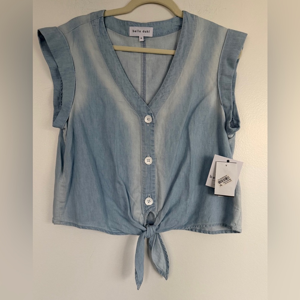 Bella Dahl NWT Blue Tie-Front Detail Top, Size Med.
